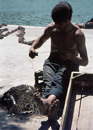 Bild: griechischer Fischer (Fotografie, 1974)